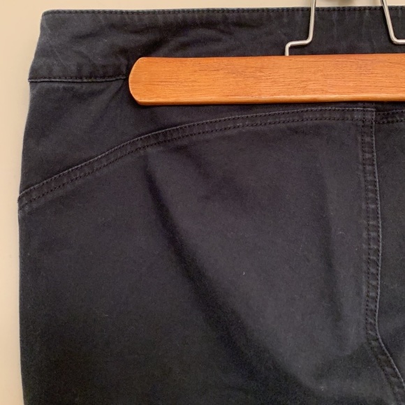 NINE WEST Navy Pants - Picture 6 of 10